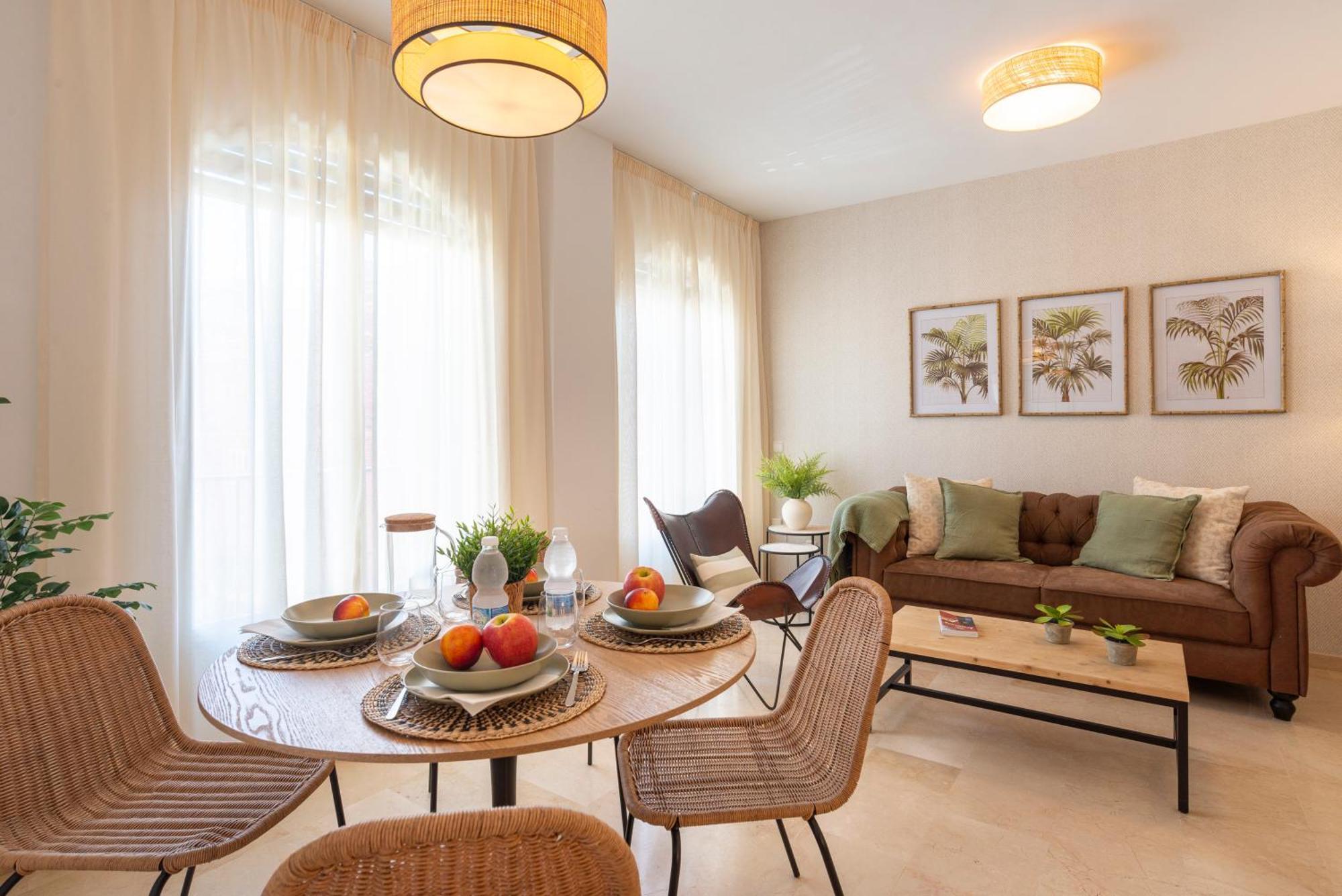 Apartment & Pool In Malaga City Center Exteriör bild